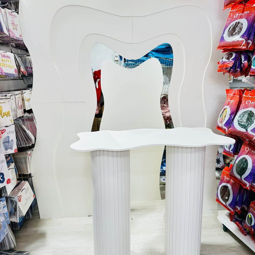 עמדת PVC דגם גלים