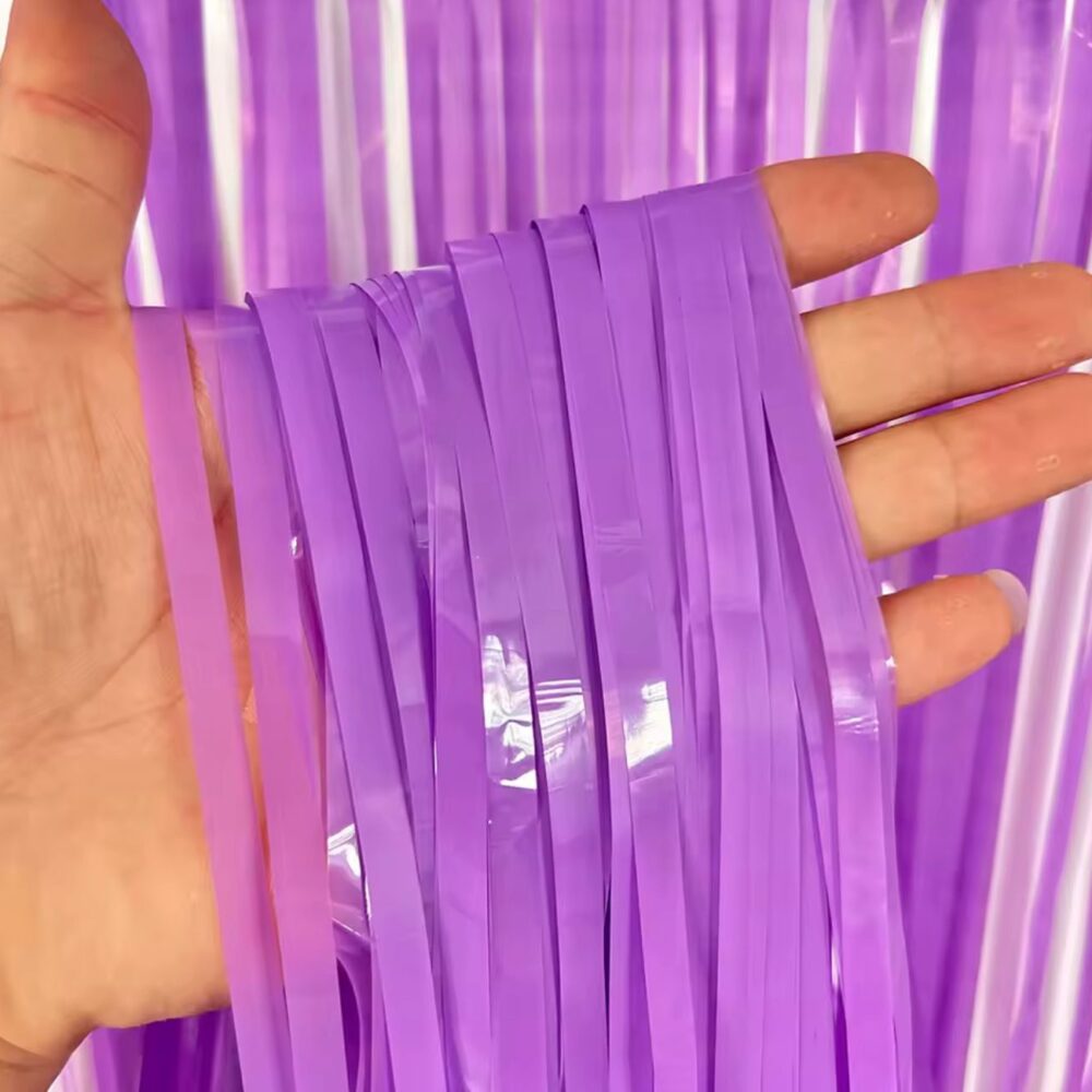 וילון פרנזים לקישוט בצבע סגול