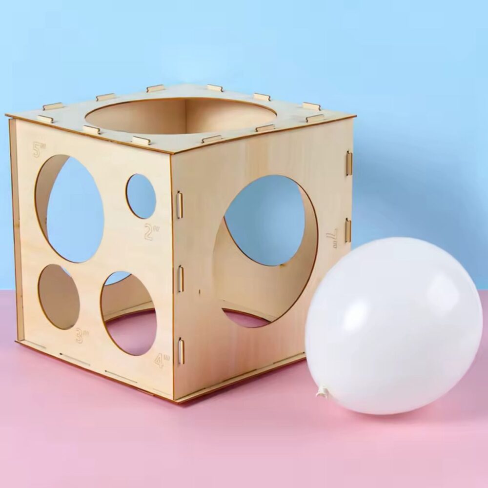 סייזר מודד בלונים מעץ מתפרק ונוח לשינוע