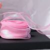 סרט סאטן אורגנזה כסף פנינה עובי 4cm אורך 10 יארד