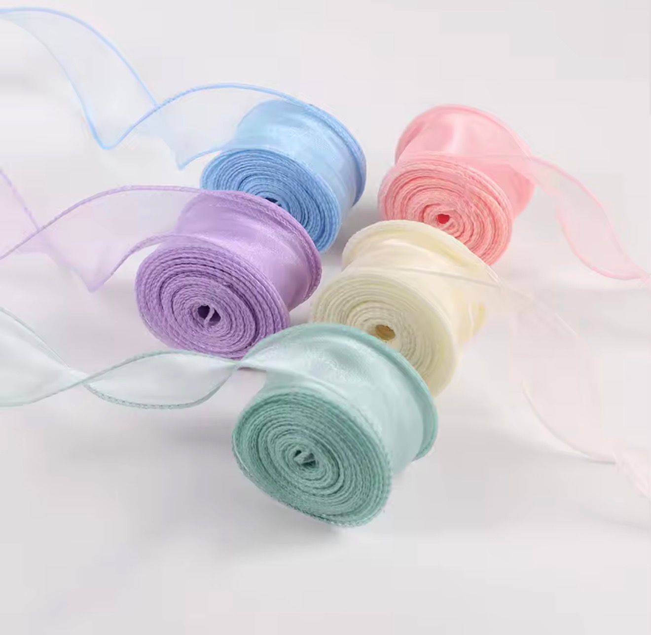 סרט סאטן אורגנזה - שחור עובי 4cm אורך 10 יארד – תמונה 4